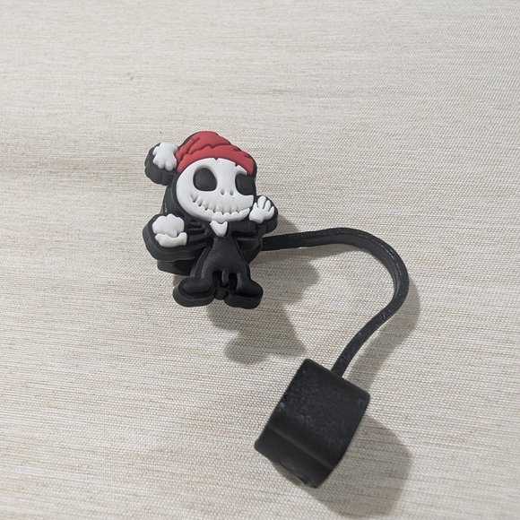 🛍️4 For $15🛍️Disney The Nightmare Before Christmas Black and Red Straw Topper - Picture 2 of 6